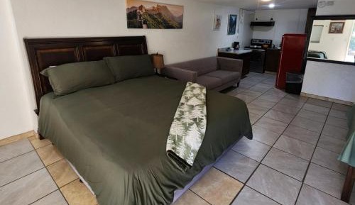 One-Bedroom House