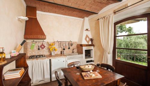 One-Bedroom Apartment with Garden View