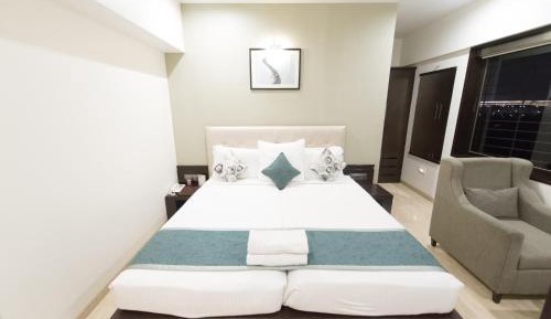 Superior room with Hi-Tea