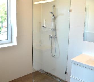 Deluxe Double Room with Balcony and Lake View