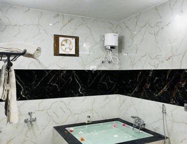 Suite with Garden View