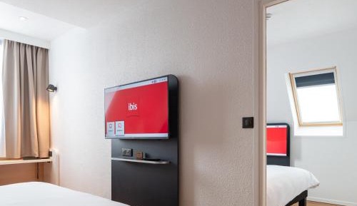 Room with One Double and Two Twin Beds