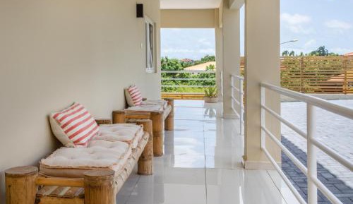 Three-Bedroom Apartment with Balcony