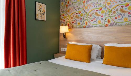 Superior Double Room with Balcony