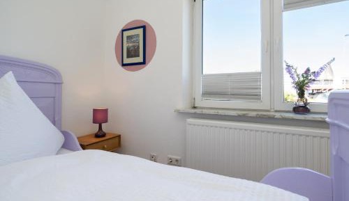 Single Room with Private Bathroom