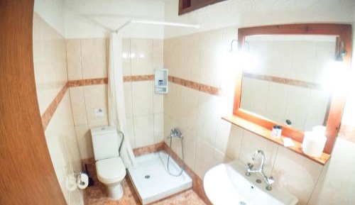 Triple Room with Garden View