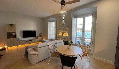 Two-Bedroom Deluxe Apartment
