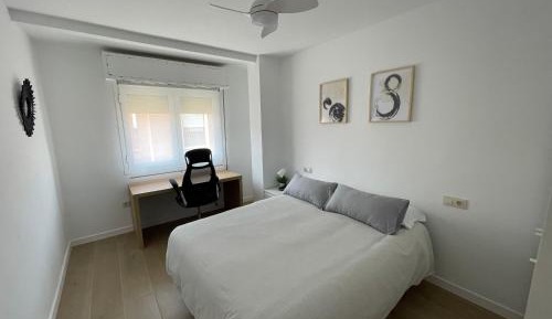 Standard Double Room with Shared Bathroom