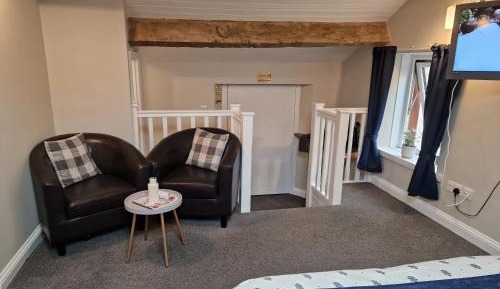 Comfort Triple Room with Shower