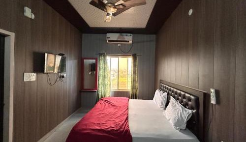 Standard King Room