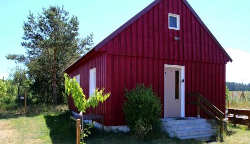 Three-Bedroom Holiday Home 