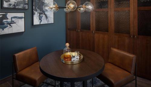 King Studio Suite