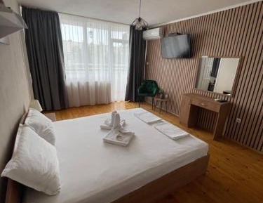Standard Suite
