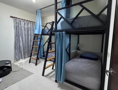 Bed in 4-Bed Mixed Dormitory Room