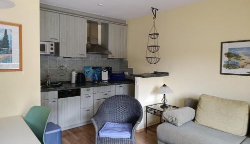 One-Bedroom Apartment with Balcony