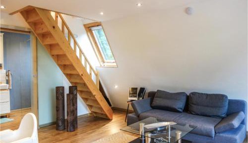 One-Bedroom Holiday Home