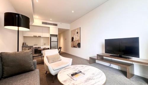 One-Bedroom Apartment with Balcony