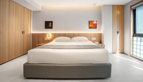 Premium Quadruple Room