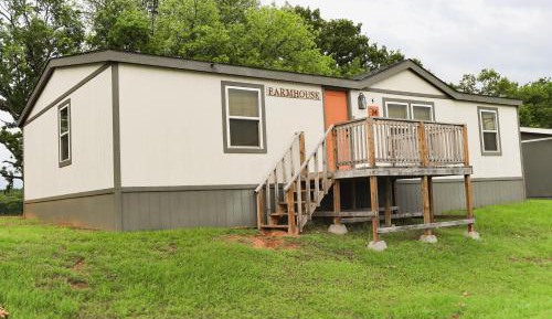 Three-Bedroom Holiday Home 
