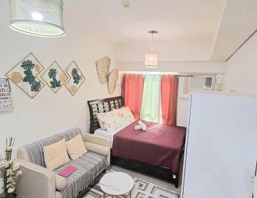 Apartment with City View