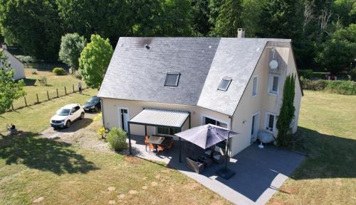 Four-Bedroom Holiday Home