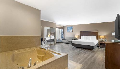 King Room with Whirlpool - Non-Smoking