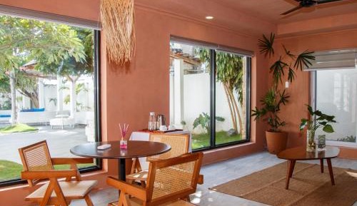 Suite with Pool View