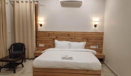 Superior King Room