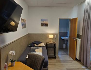 Single Room with Bathroom