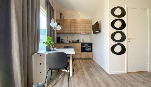 One-Bedroom Holiday Home