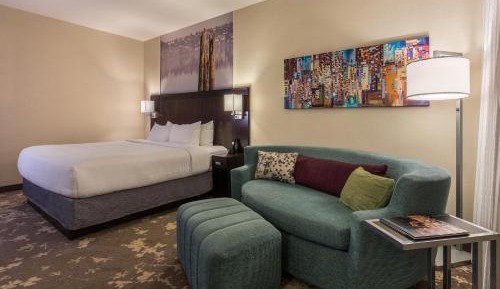 Family Queen Suite with Two Queen Beds