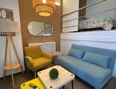 Studio Apartment