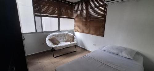 Standard Single Room with Shared Bathroom
