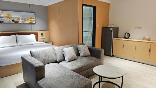 Studio with Balcony