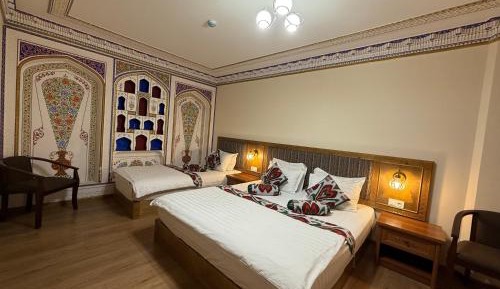 Deluxe Triple Room with Bath