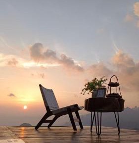 Double or Twin Room with Mountain View