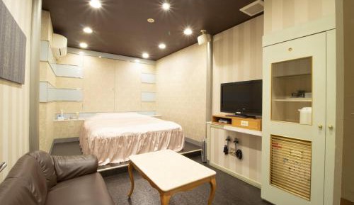 Single Room with Private Bathroom