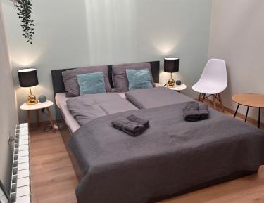 Economy Triple Room