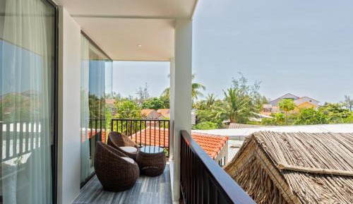 Deluxe Family Room