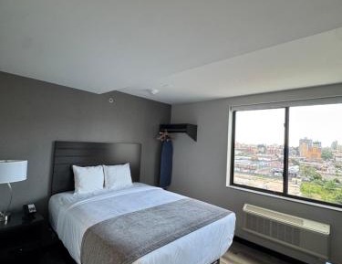 Superior Queen Room