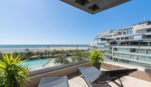 Two-Bedroom Deluxe Apartment