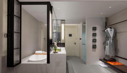 Double Room with Private Bathroom