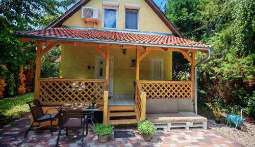 Three-Bedroom Holiday Home 