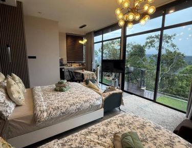 Studio with Mountain View