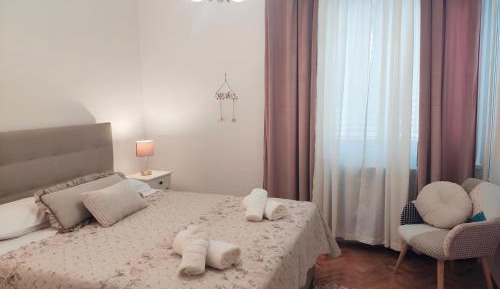 Two-Bedroom Apartment with Balcony