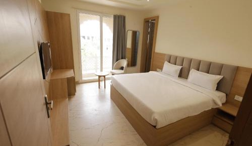 Superior King Room