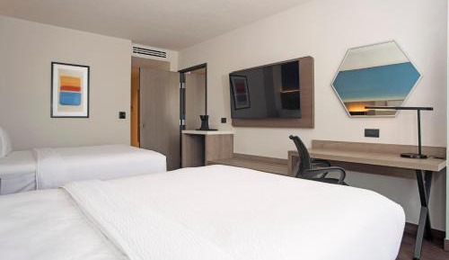 Standard Double Room with Two Double Beds - Disability Access