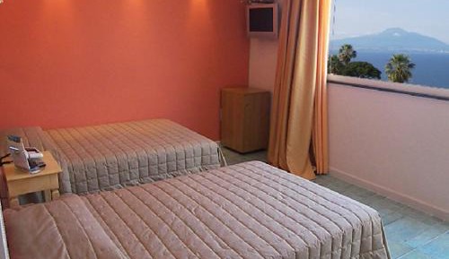 Standard Double or Twin Room with Sea View