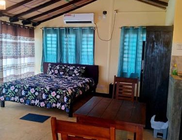 Bungalow - Beach Front
