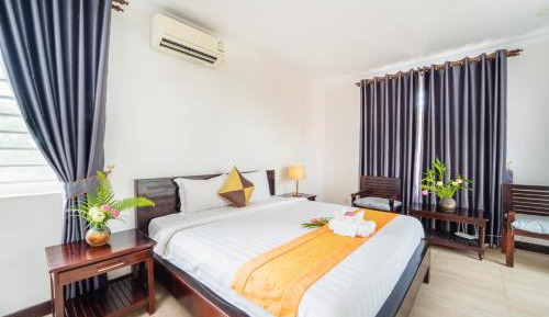 Private Duplex Suite + Free City Shuttle 